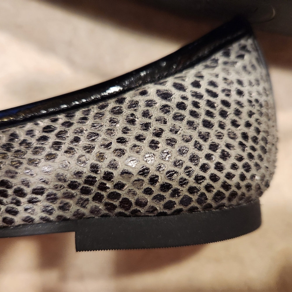 Tory Burch Flats - Picture 6 of 8
